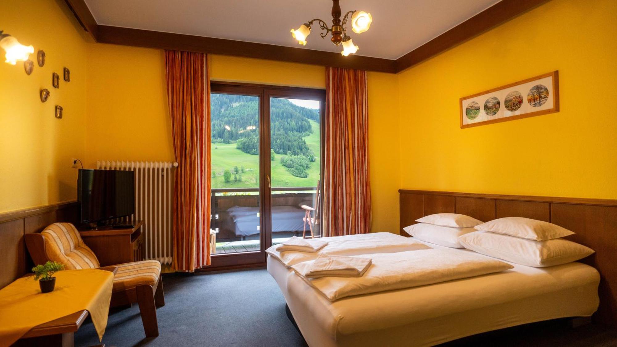 Haus Anna - Kaernten Card Im Sommer Inklusive บาด ไคลน์เคิร์ชไฮม์ ภายนอก รูปภาพ