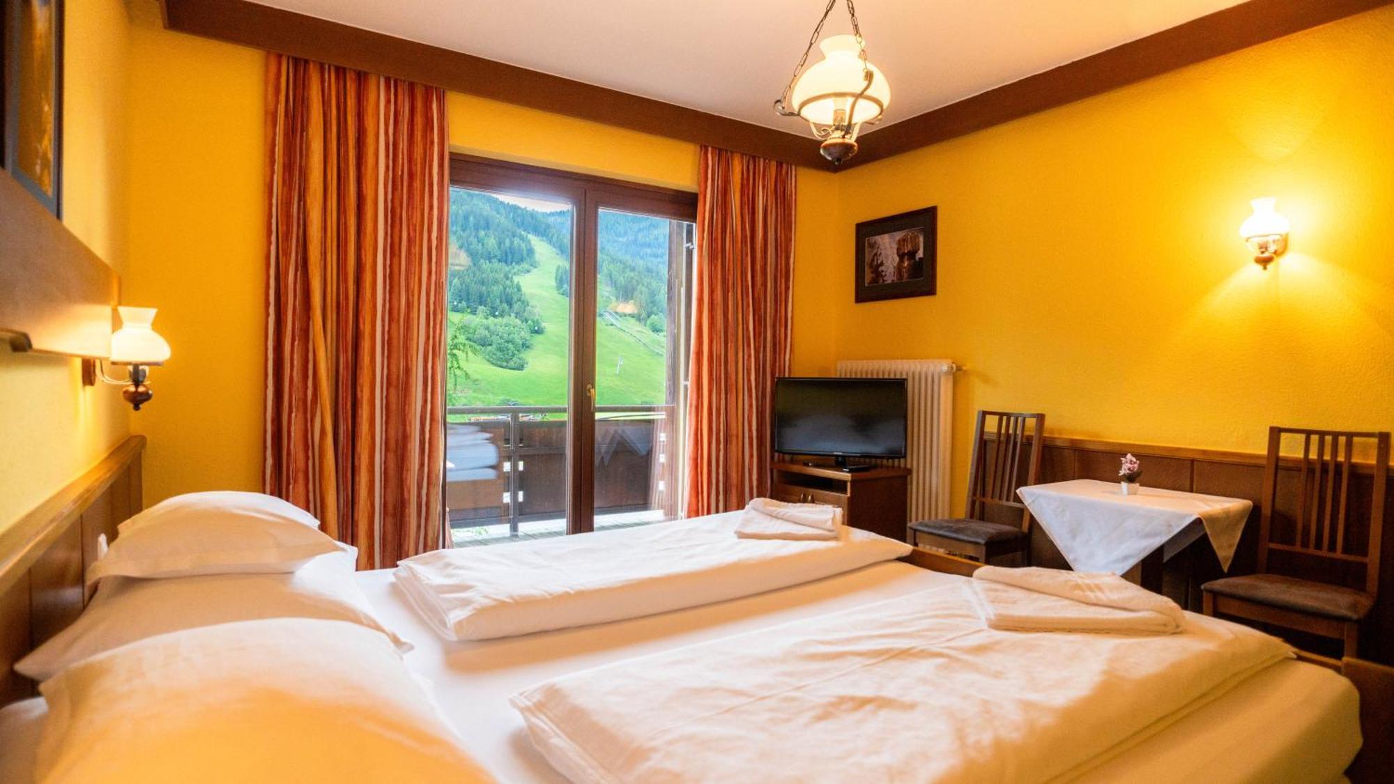 Haus Anna - Kaernten Card Im Sommer Inklusive บาด ไคลน์เคิร์ชไฮม์ ภายนอก รูปภาพ