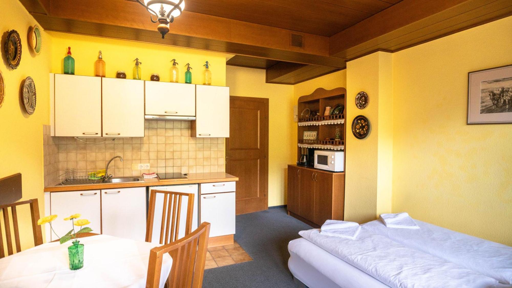 Haus Anna - Kaernten Card Im Sommer Inklusive บาด ไคลน์เคิร์ชไฮม์ ภายนอก รูปภาพ