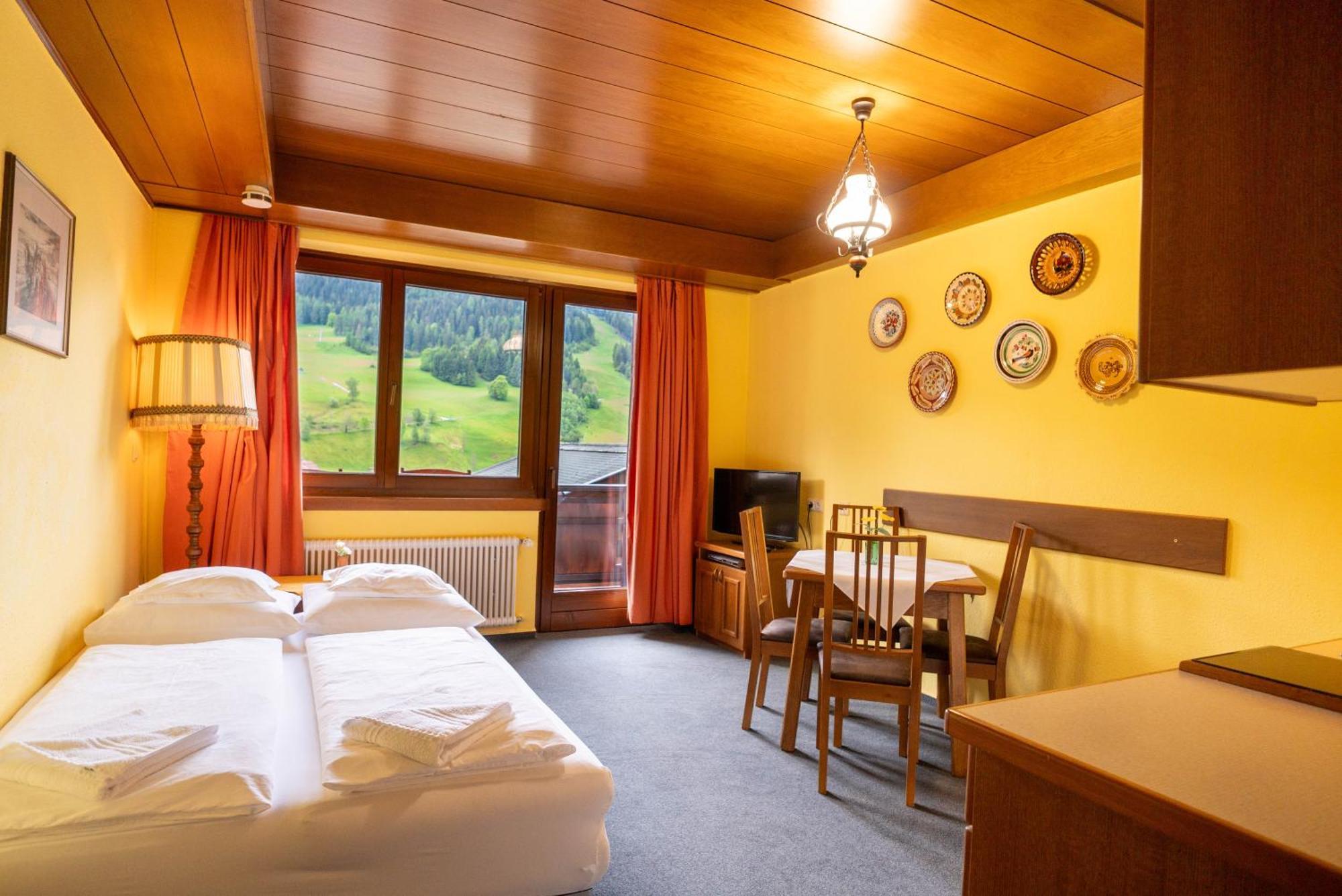 Haus Anna - Kaernten Card Im Sommer Inklusive บาด ไคลน์เคิร์ชไฮม์ ภายนอก รูปภาพ