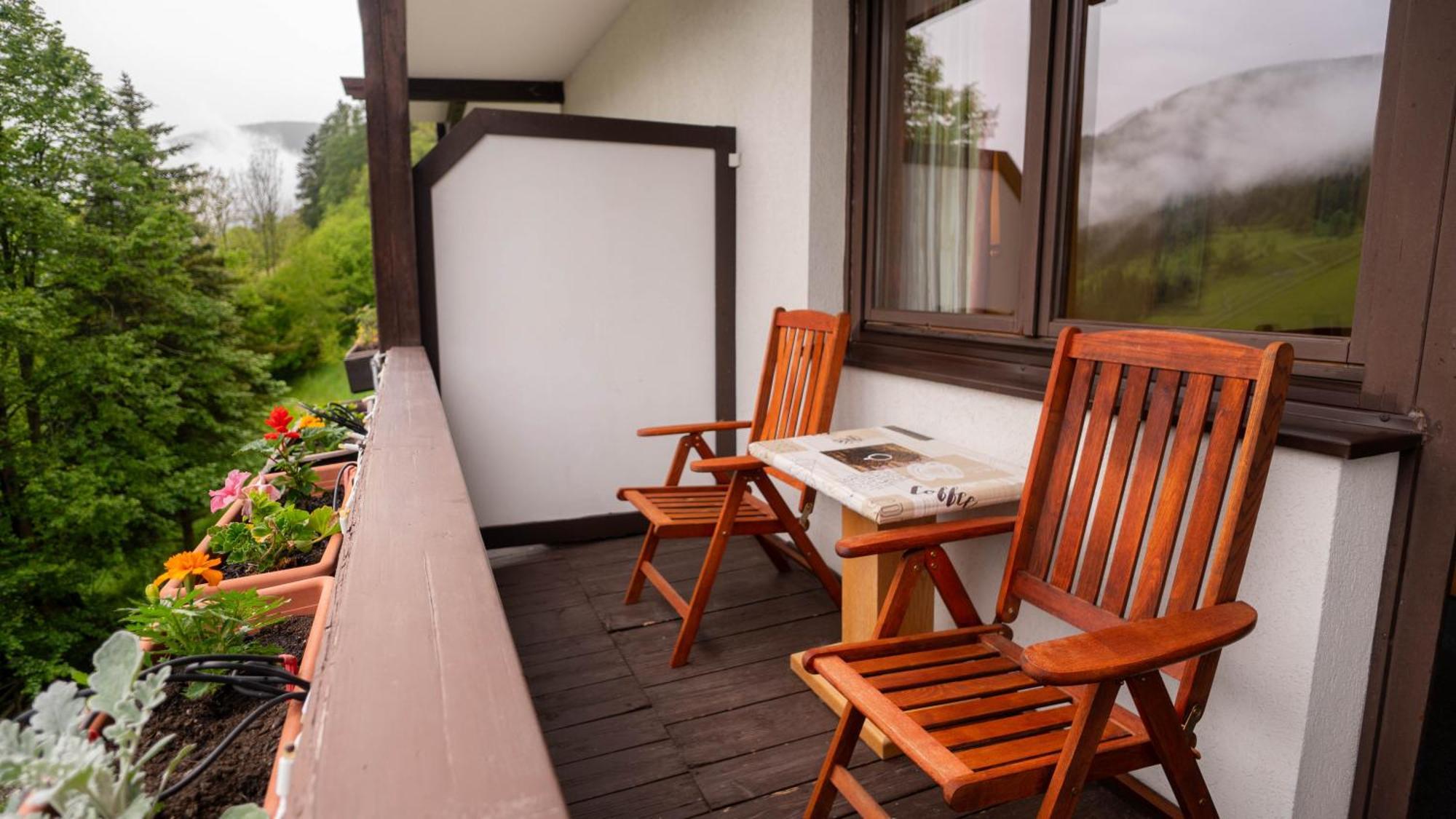 Haus Anna - Kaernten Card Im Sommer Inklusive บาด ไคลน์เคิร์ชไฮม์ ภายนอก รูปภาพ